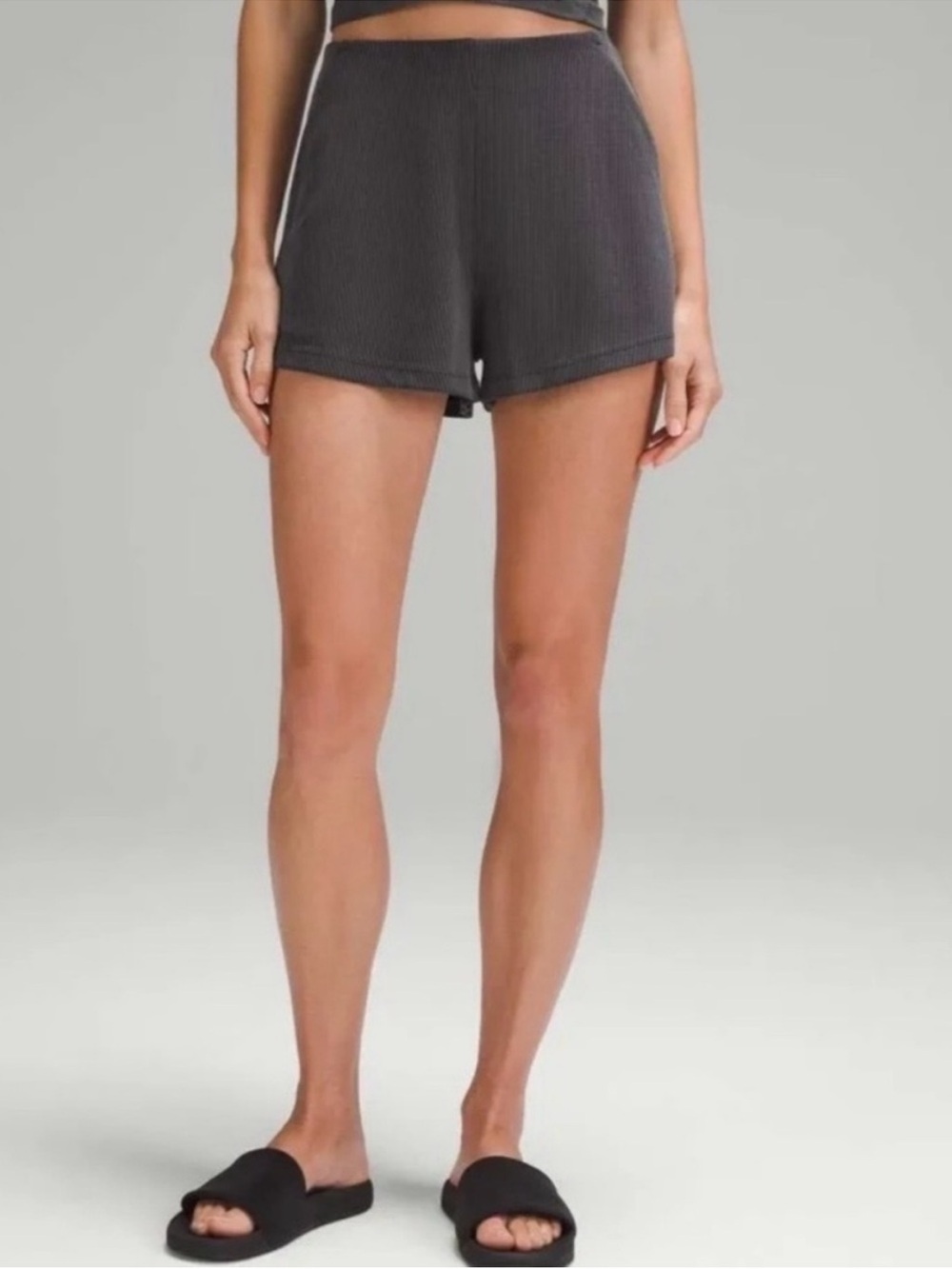 Lululemon Ribbed Softstreme High-Rise Short 2” Black